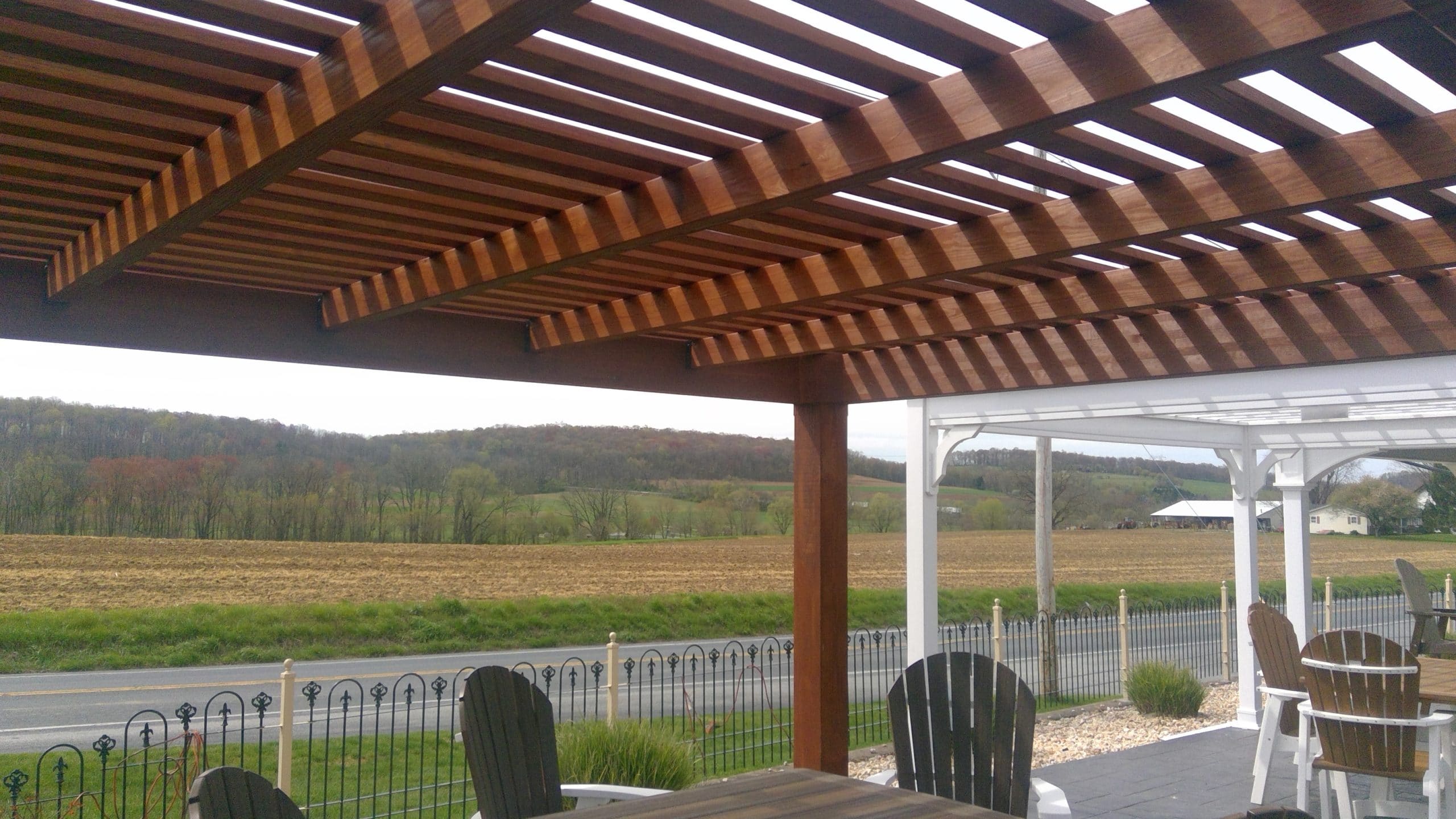 Vista Wood Pergola: Vista rafters and purlins