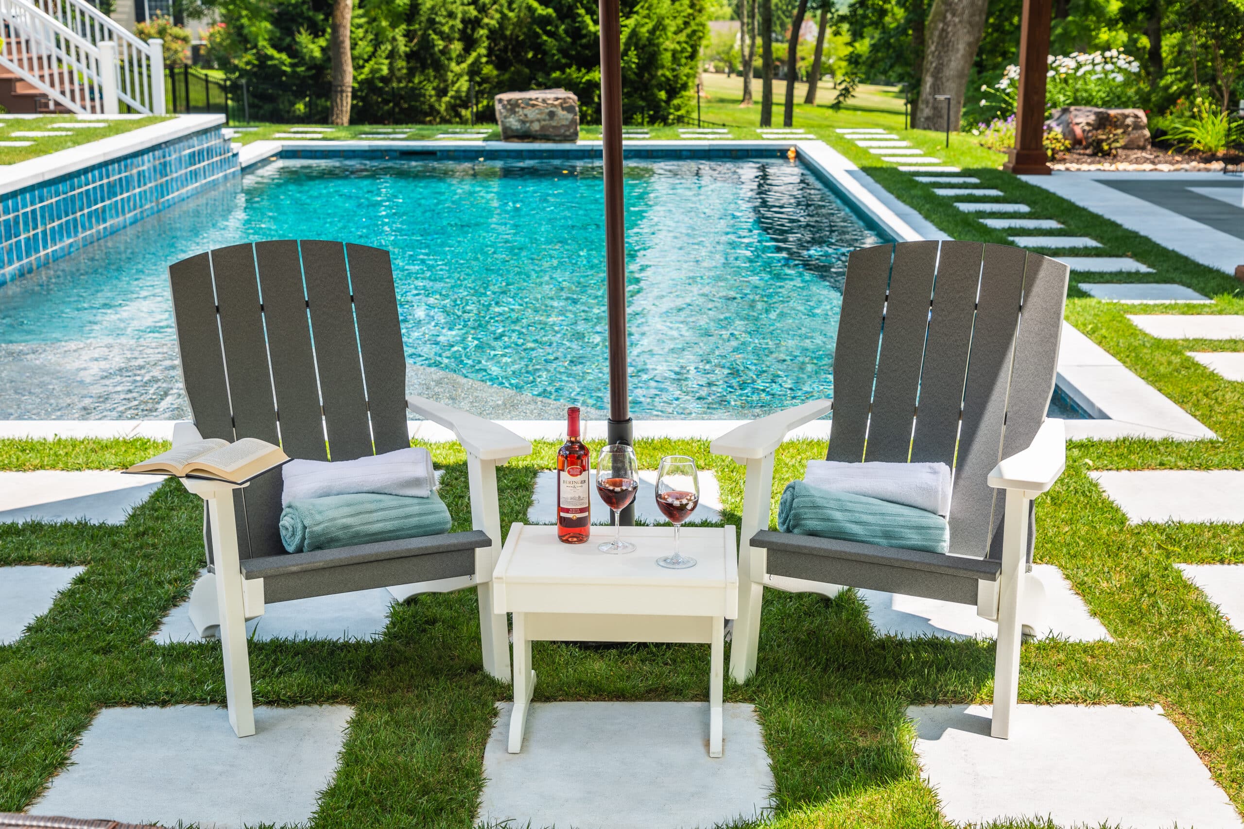 poly Gray_and_White_Coastal_Adirondack_Chair_Set_01